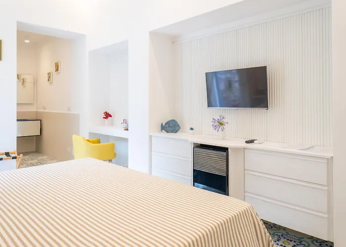 L'agapanto فندق مبيت وإفطار 4*